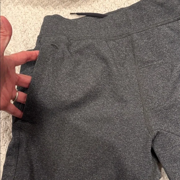 LULULEMON SMALL Men's  Pants charcoal color STRECHY - Picture 5 of 9